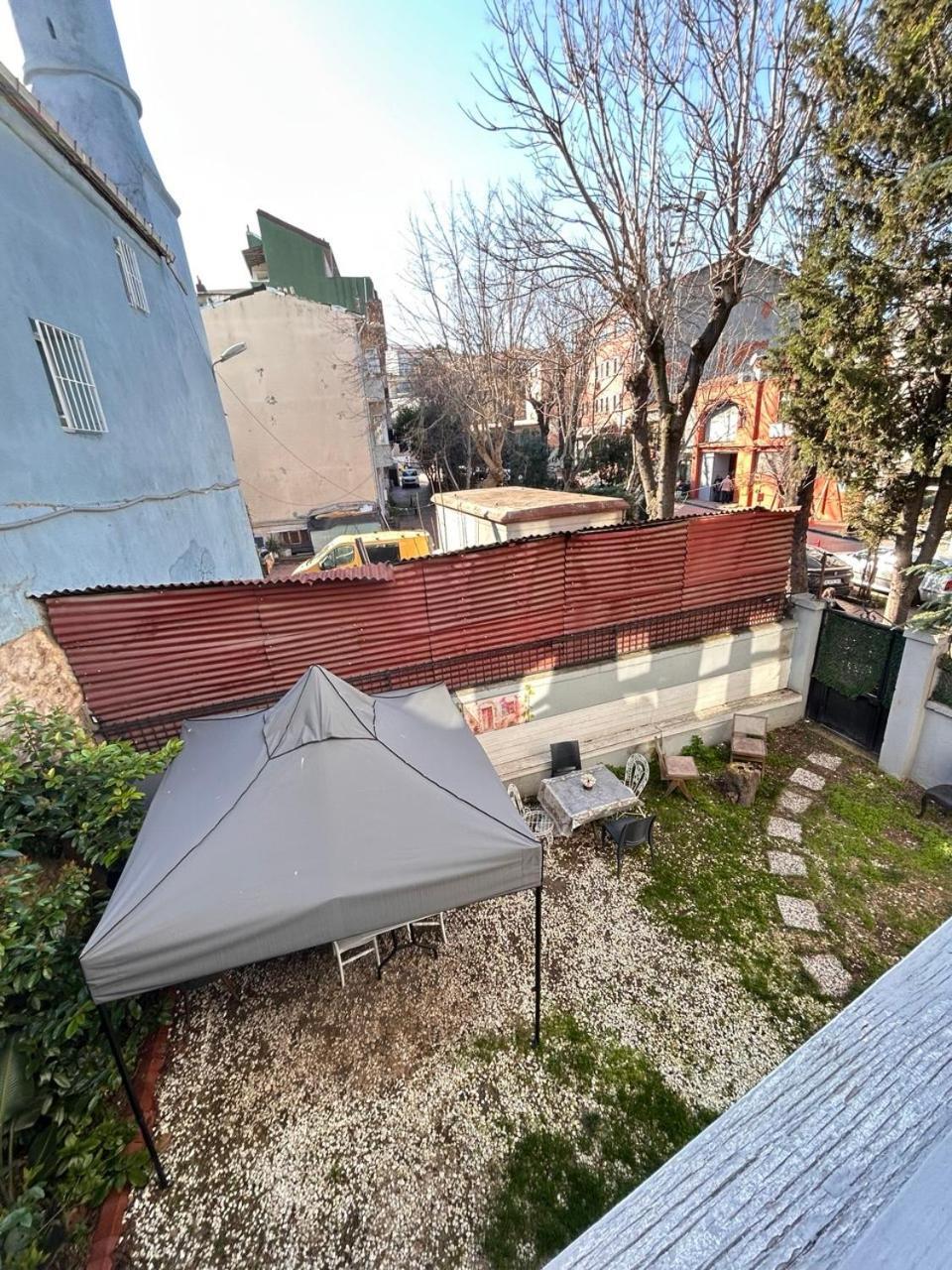 Gen Plus Istanbul Exterior photo